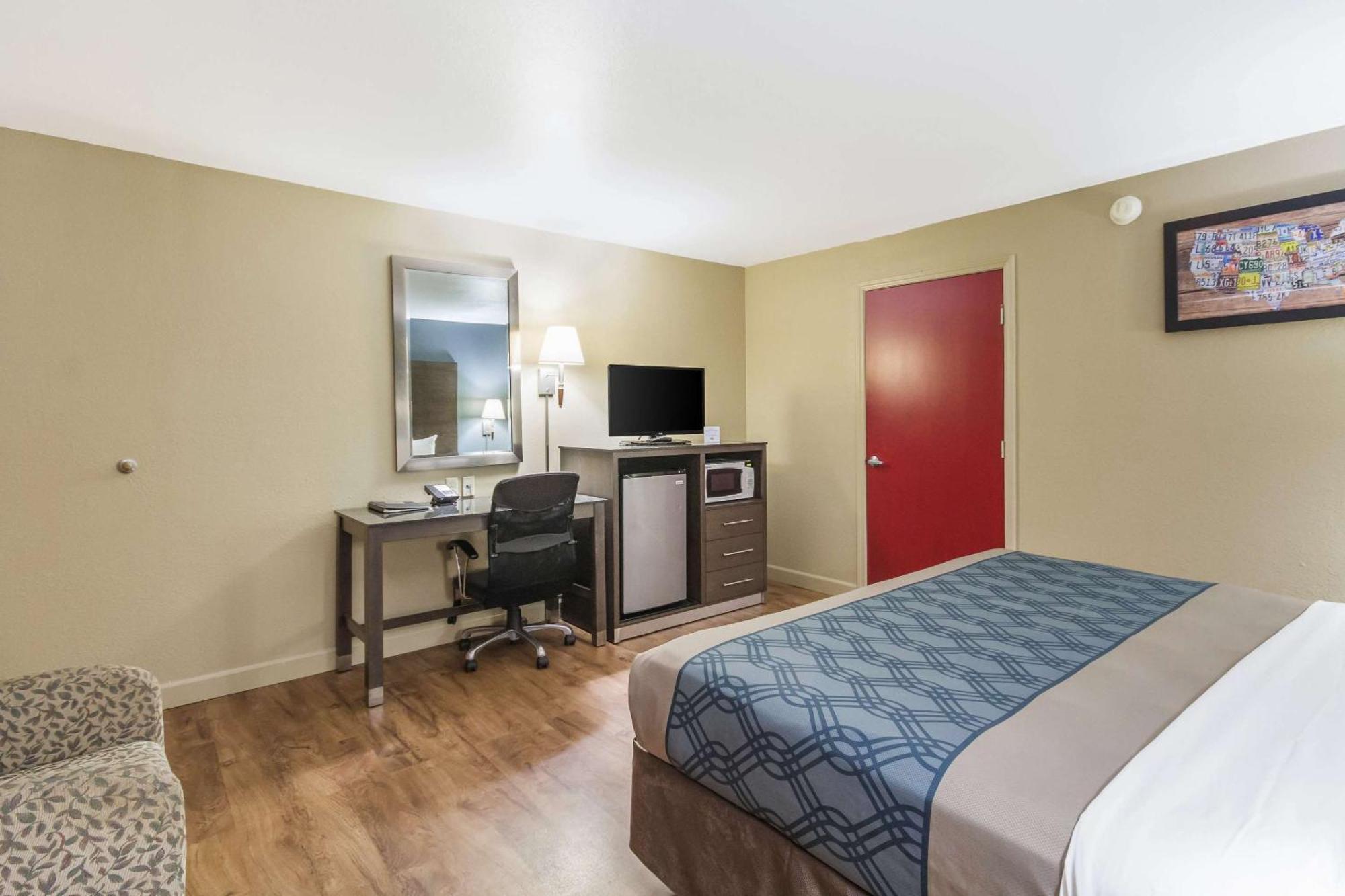 Econo Lodge Inn & Suites I-35 At Shawnee Mission Overland Park Luaran gambar