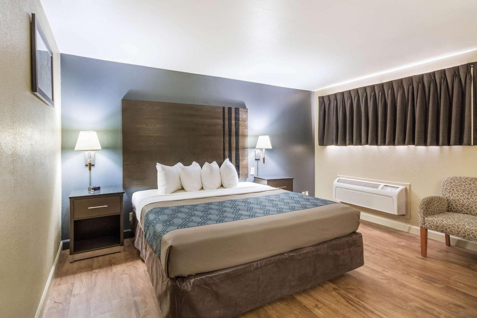 Econo Lodge Inn & Suites I-35 At Shawnee Mission Overland Park Luaran gambar