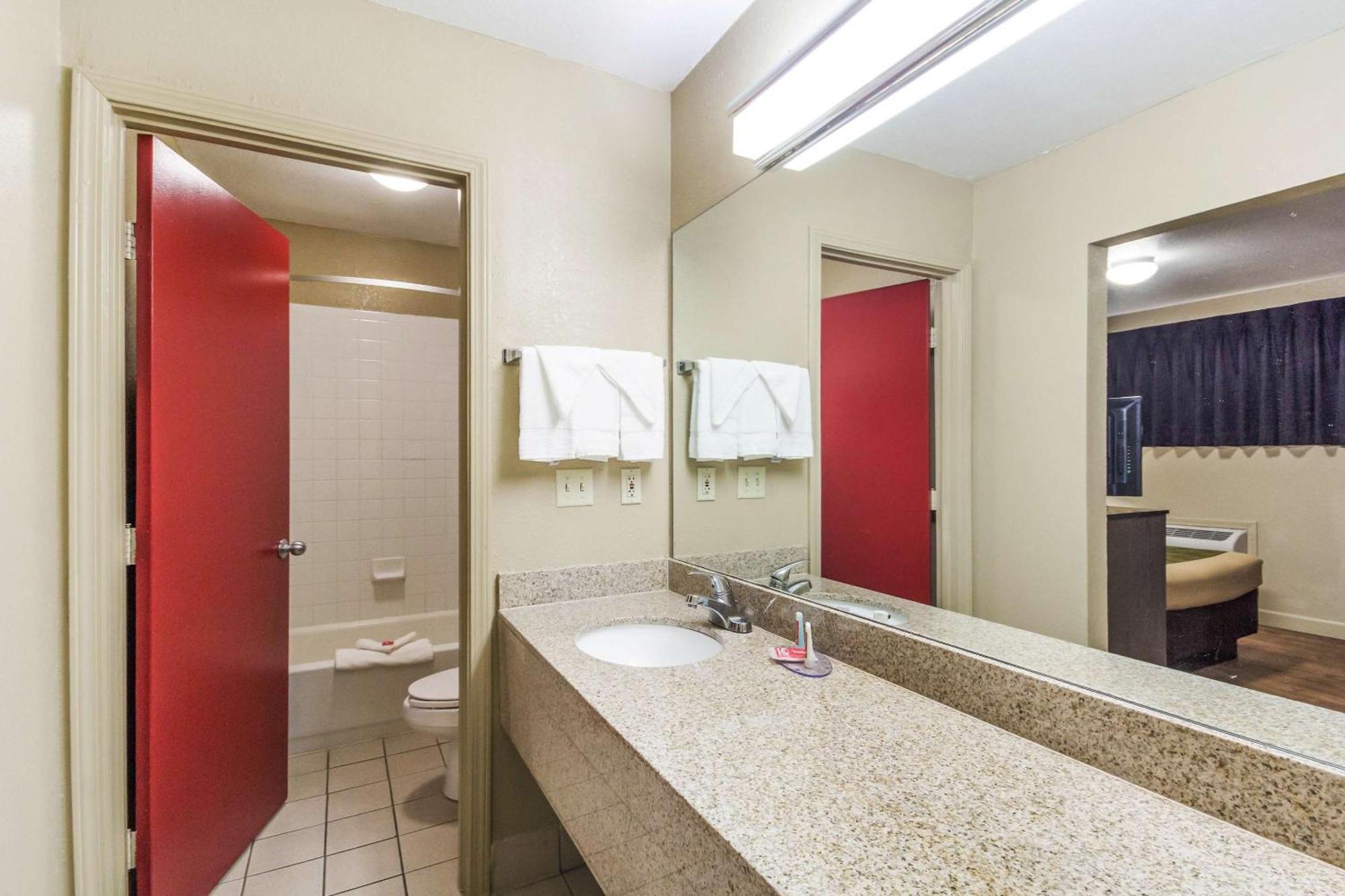 Econo Lodge Inn & Suites I-35 At Shawnee Mission Overland Park Luaran gambar
